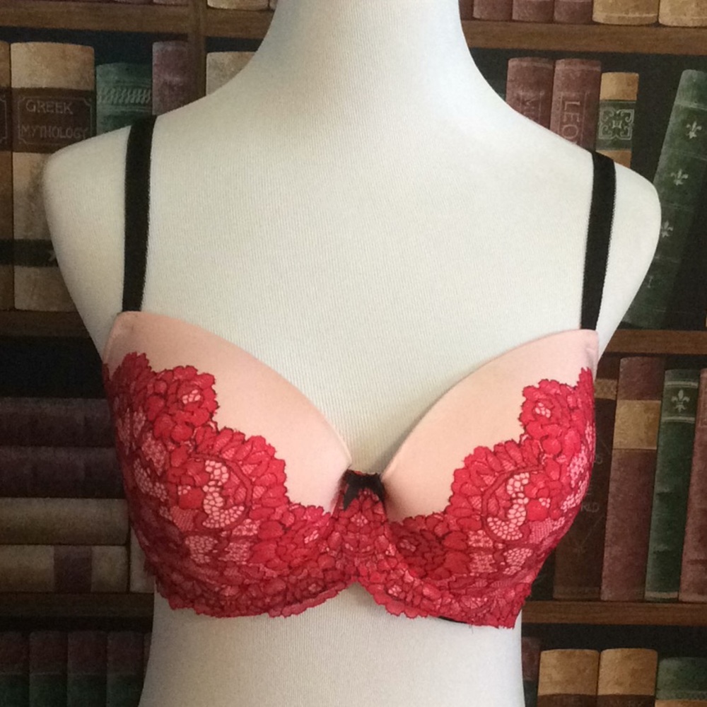 Victoria’s Secret Dream Angels Demi Bra - 34DD